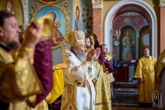 В храмах УПЦ усилят молитвы о сохранении единства Святого Православия | Православная Жизнь